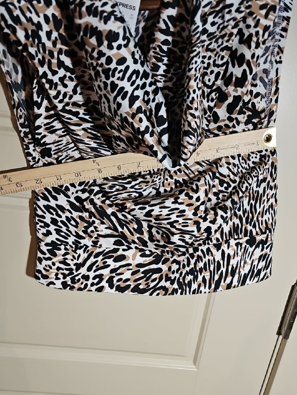 Express Leopard Print Drape Neck Camisole - Black & Tan Size XS. NWT - Picture 6 of 9